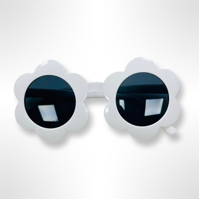 White Flower Sunglasses - Black Tinted