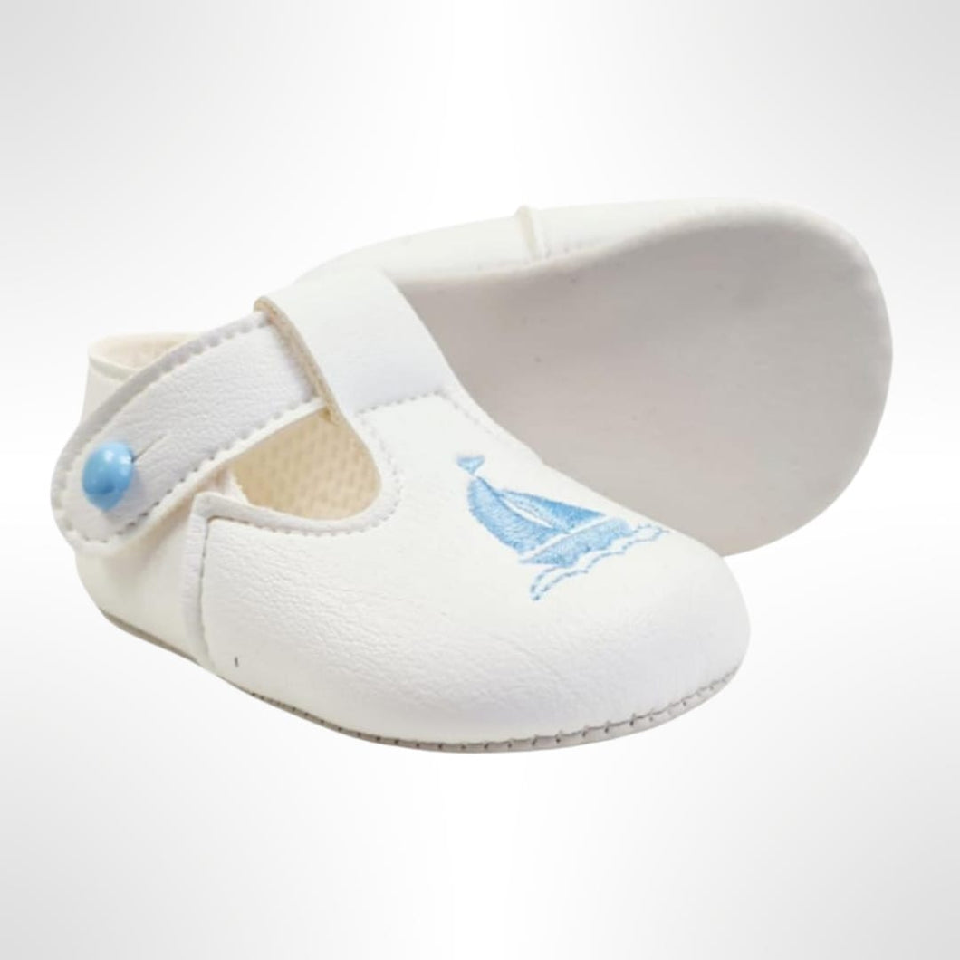 Baypod Baby White T Bar Sailboat Soft Soled Leather Shoes